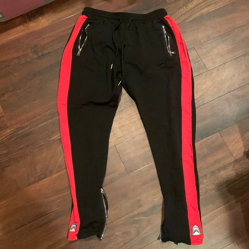 Tiger Shark Black and Red Zipped Jogger Sweatpants Large